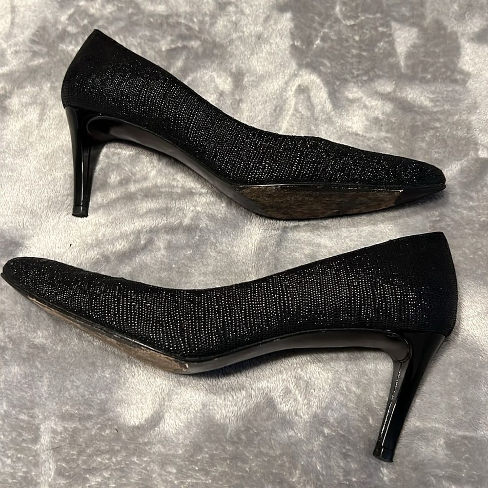 Stuart Weiztman Black Snakeskin Heels - image 3